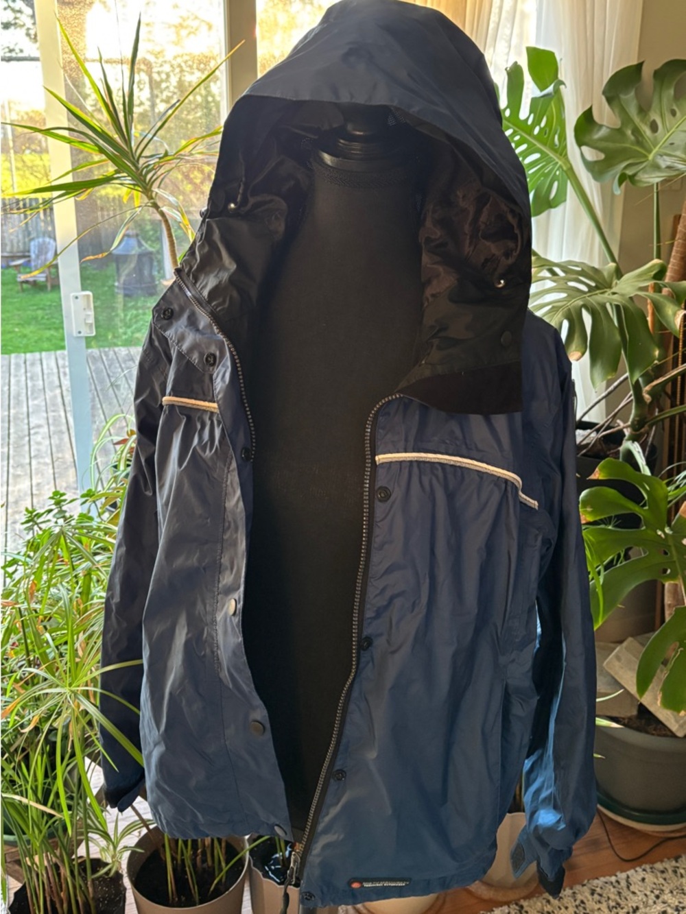 Men's Hooded Navy Rain Jacket with Contrast Piping